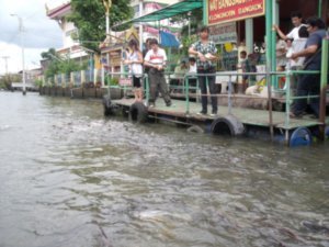 Longtail boat trip around canals of Bangkok