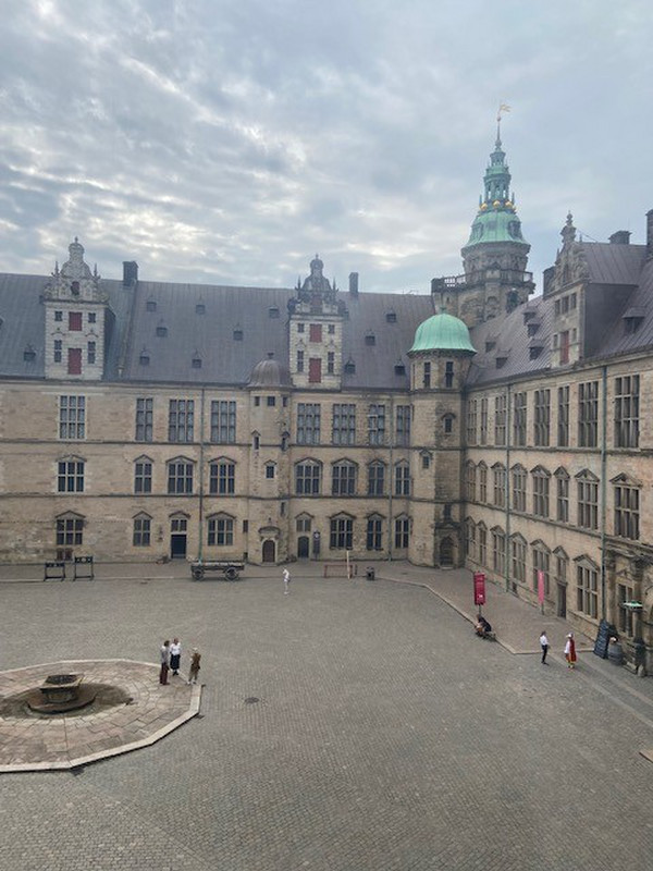 overlooking the square coutyard - Kronborg