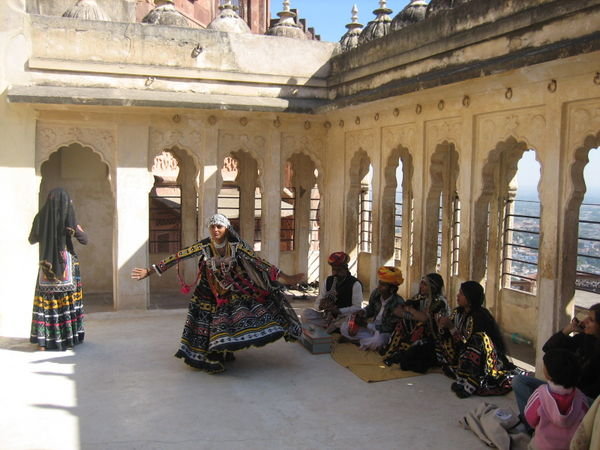ethnic dancers, Mehrangarh fort, Jodhpur