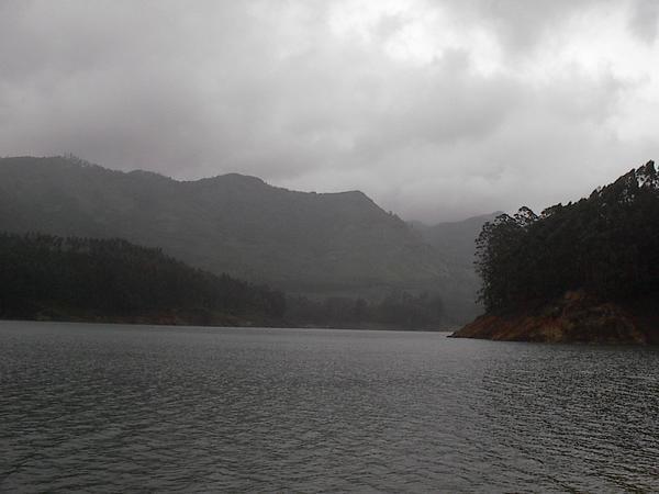 panaromic view of the lake from the speedboat
