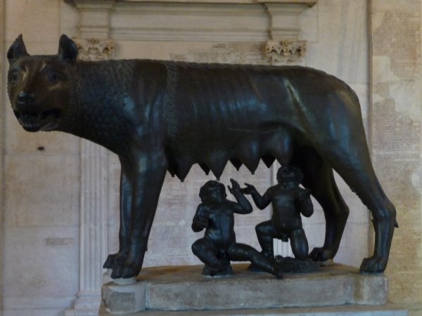 Dining with Romulus & Remus