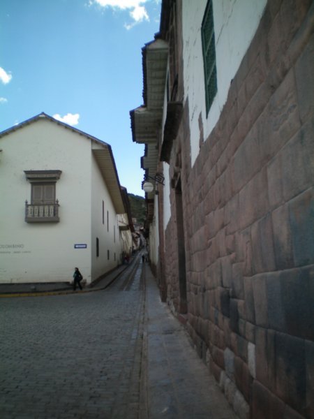 Murs incas dans les rues de Cusco