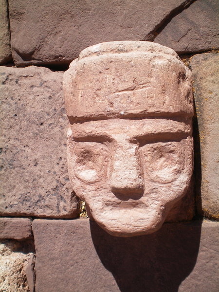 Figure a Tiwanaku
