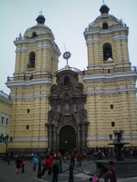 Eglise de San Francisco, Lima