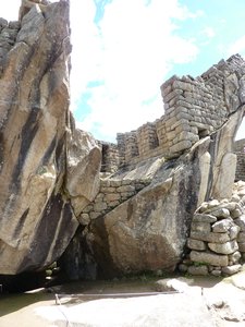temple of condor - describing the shape of the rocks