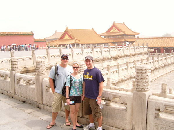 The Forbidden City has 8,706 rooms where an estimated 8,000 - 10,000 people lived, including 3,000 eunuchs