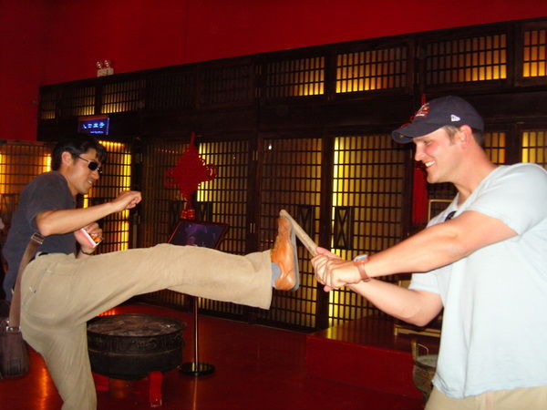 Fighing Michael at "The Legend of Kung Fu" show