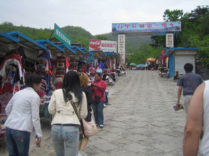 Vendors as we walk toward the Great Wall