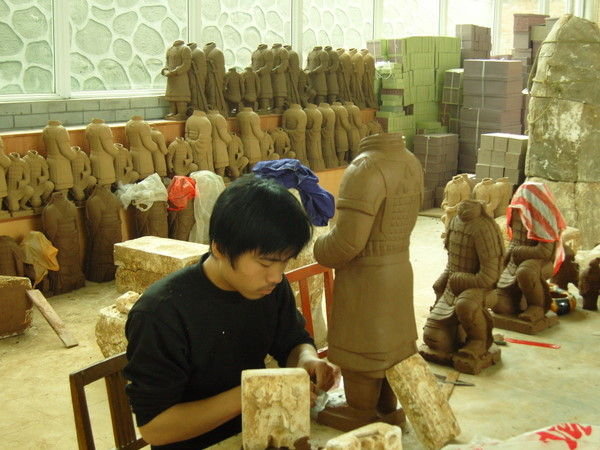 Making some Terracotta Warriors at The Terracotta Warrior Museum