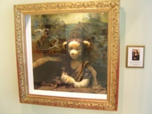 The Mona Teddy