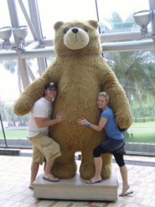 Now thats a BIG Bear!!!