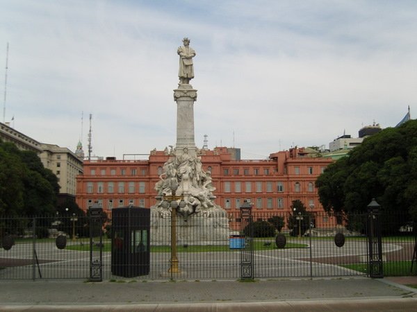 Casa Rosada & Plaza de Mayo