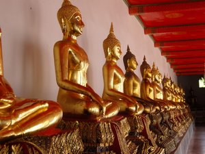 Gold Buddhas