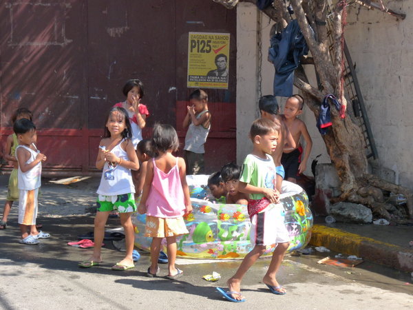 Kids in Intramuros