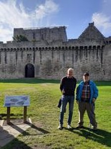 Robin and Bob at Craigmillar Castle