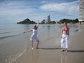 Rosanna & Tamara on the beach @ Hua Hin