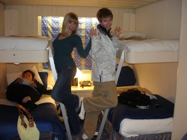 Linda, Rosanna and Will checking out our stateroom