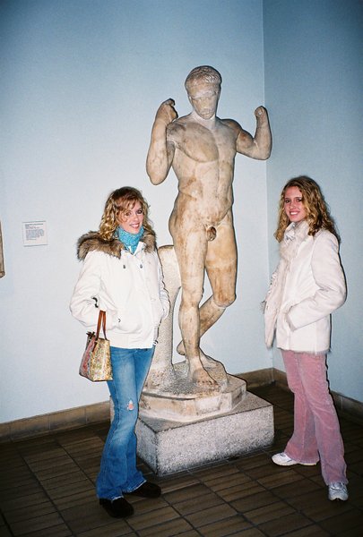 Tamara and Rosanna at British Museum