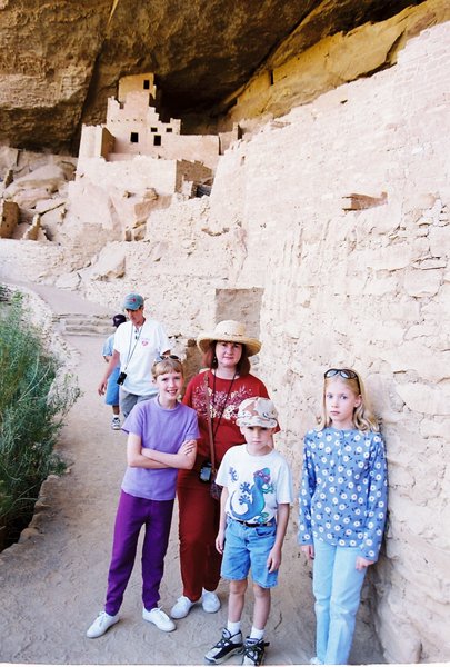 Tamara, Linda, Will, and Rosanna at Mesa Verde NP