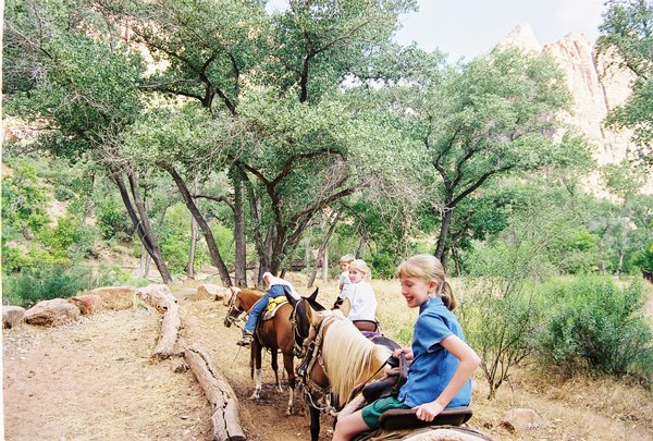 Will, Rosanna and Tamara beginning their trail ride at Zion NP