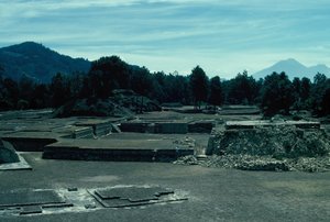 Mayan ruins at Iximche