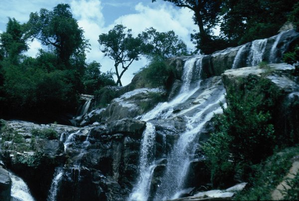 Mae Klang waterfall at the beginning of the road up Doi Inthanon