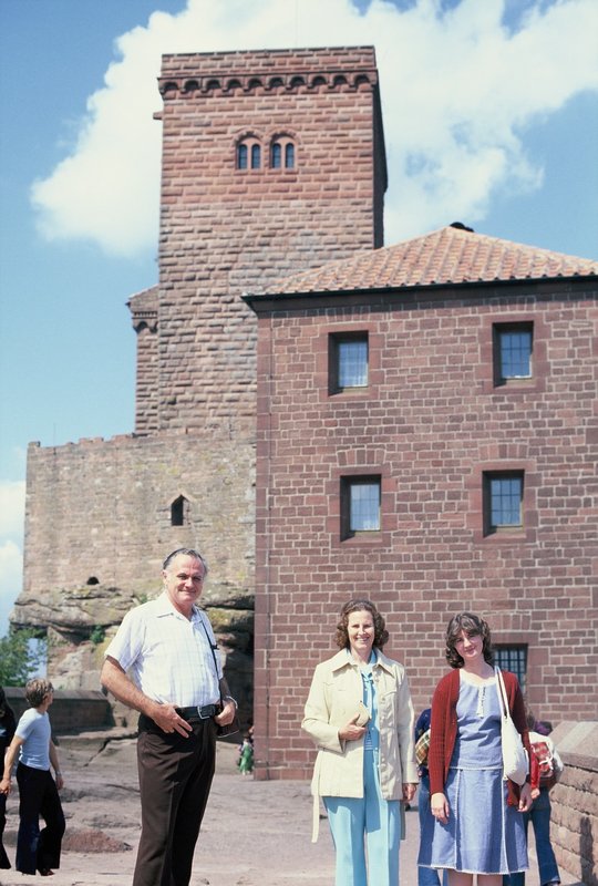 Uncle Wayne, Aunt Minnie, and Linda at Trifles Castle