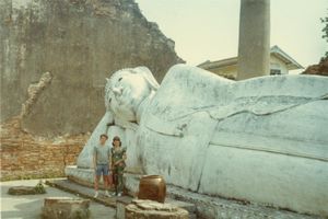 Bob, Linda, and reclining Buddha at Ayutthya