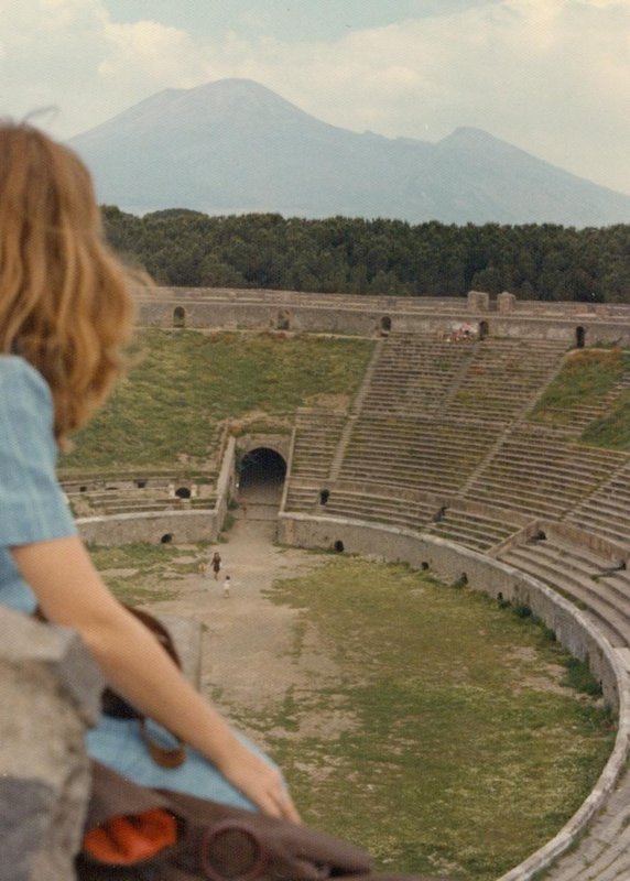Linda looking over the ampitheater towards Vesuvius