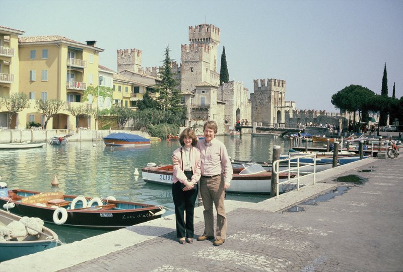 Linda and Bob at Sirmione