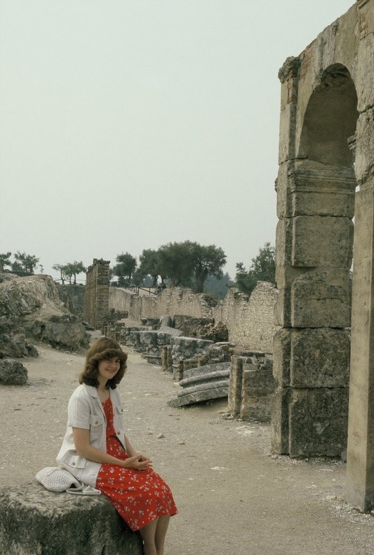 Linda at the Roman Palace