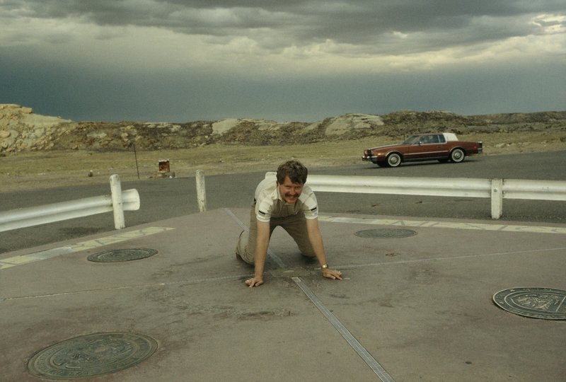 Bob at the Four Corners - in four states at once
