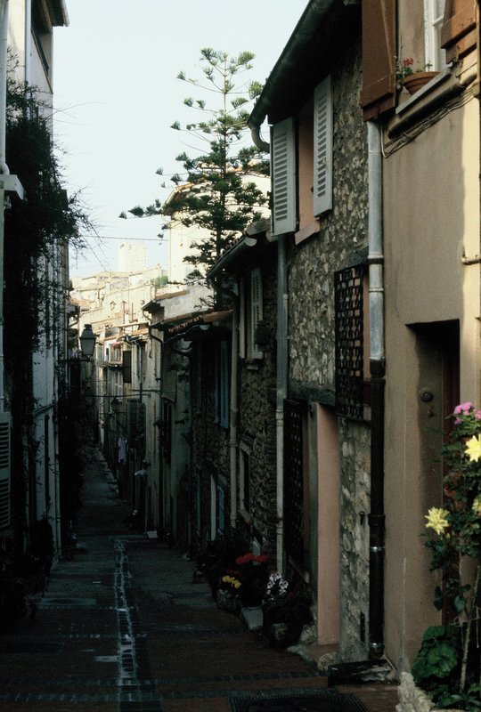 More back streets of Antibes