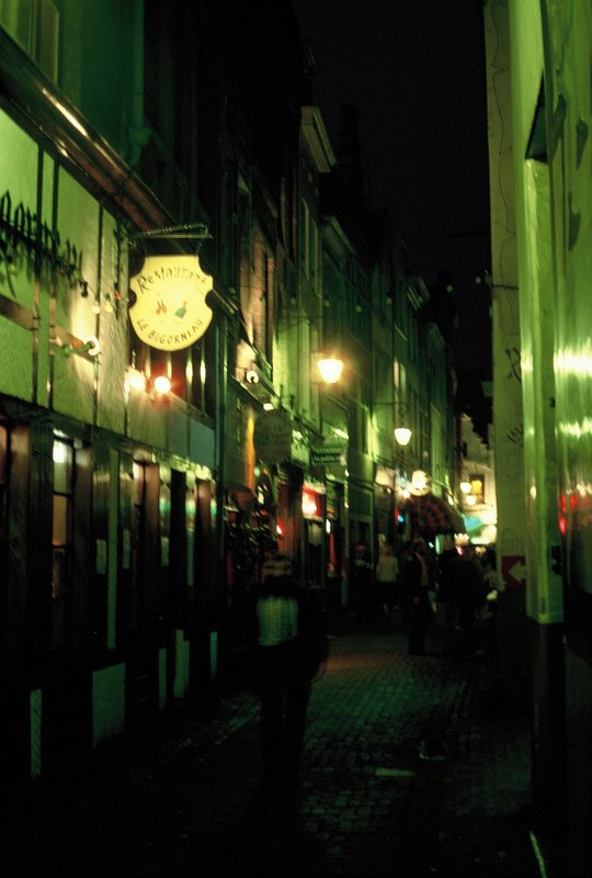 Restaurant street off the Grand Place