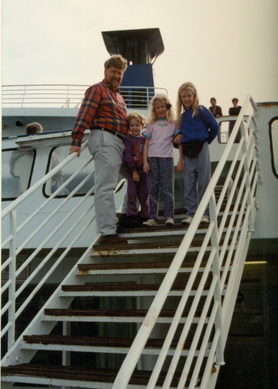 Bob, Rosanna, and Tamara boarding our ferry