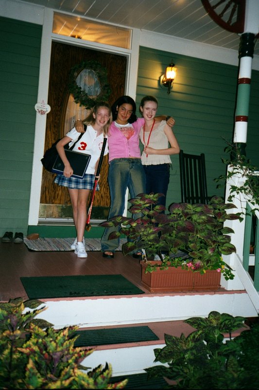Rosanna, Jessica, and Tamara in 2001
