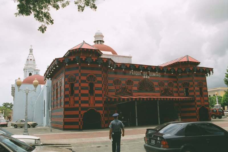 Fire station in Ponce