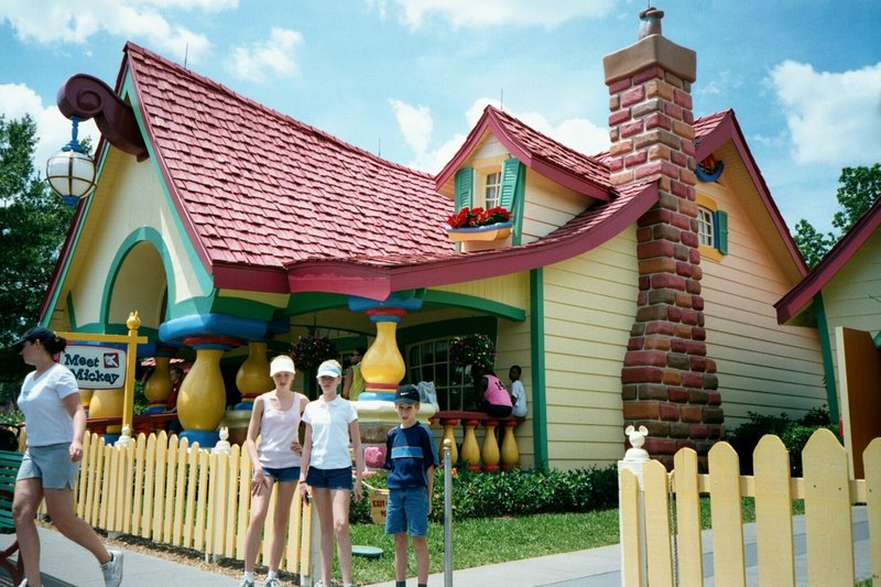 Kids at Mickey Mouse's house