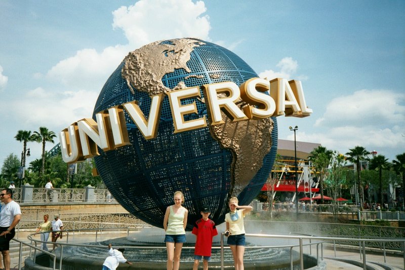 Tamara, Will, and Rosanna at Universal Studios