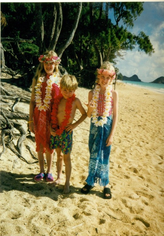 Tamara, Will, and Rosanna at Kailua Beach