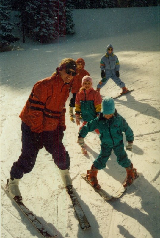 Rosanna and Tamara with their ski instructor
