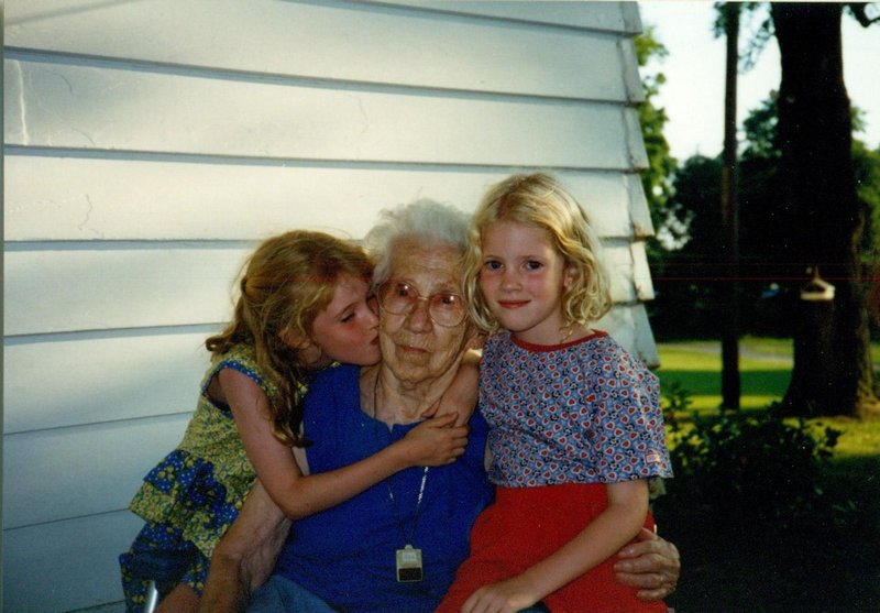 Tamara and Rosanna with their great grandmother Booher