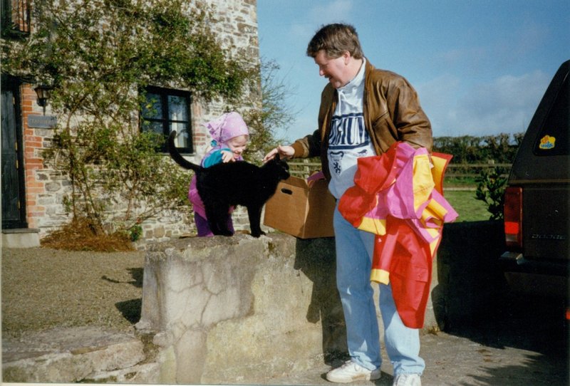 Rosanna and Bob with the farmer's cat in Cornwall