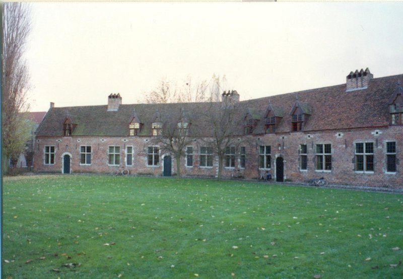 Beguinhof (nunnery) in Brugges