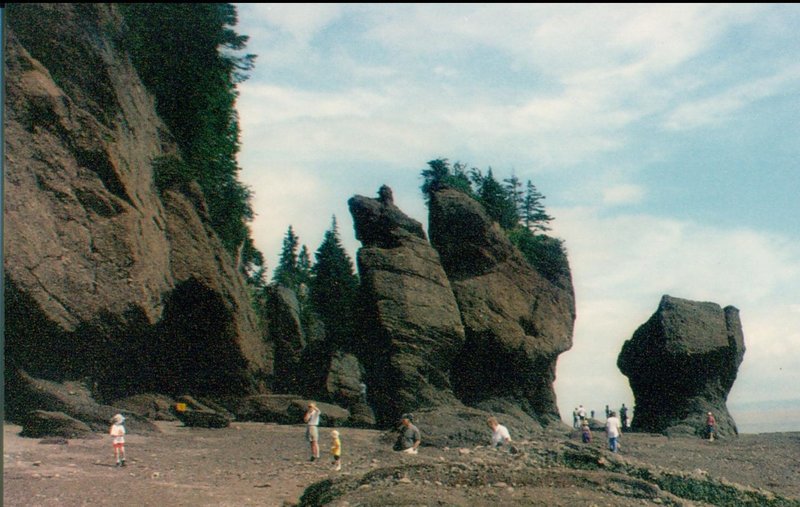 Hopewell Rocks at the Bay of Fundy, New Brunswick