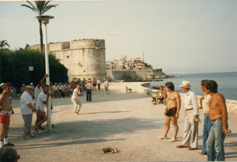 Playing boules next to the ramparts