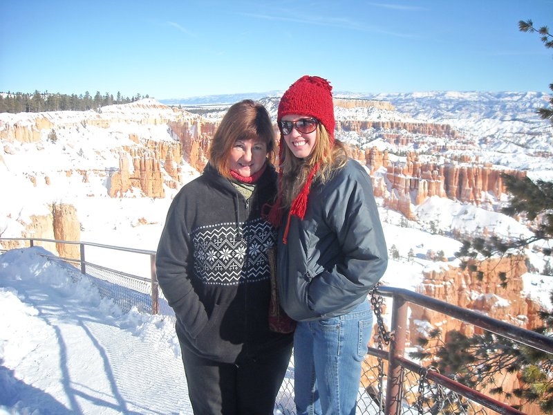 Linda and Tamara at Bryce Canyon NP