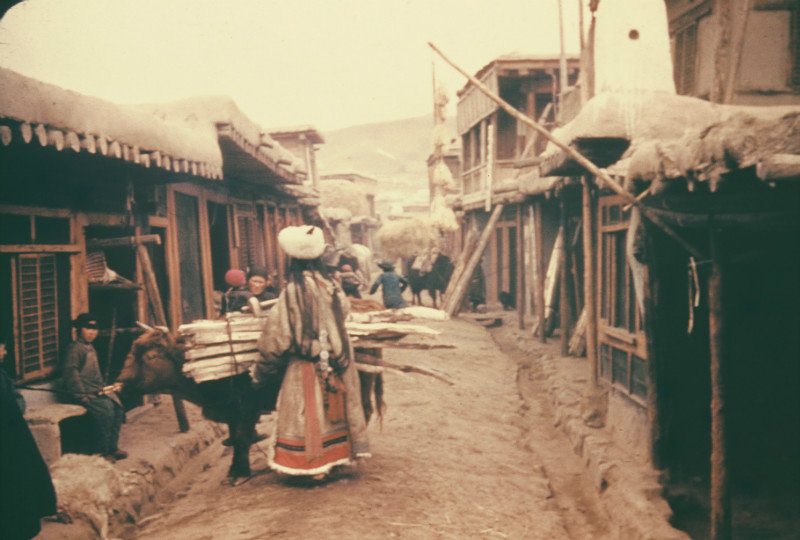 Labrang street in 1948