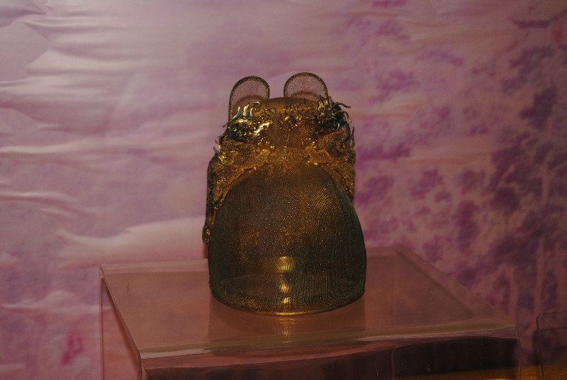 Emperor Jongle's crown at the Chang Ling Museum