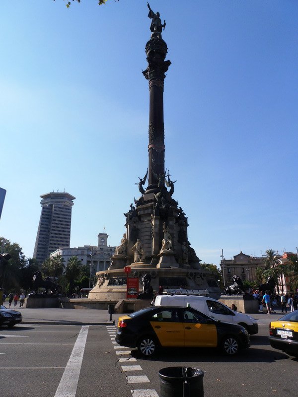Christopher Columbus column at the entrance to the Ramblas